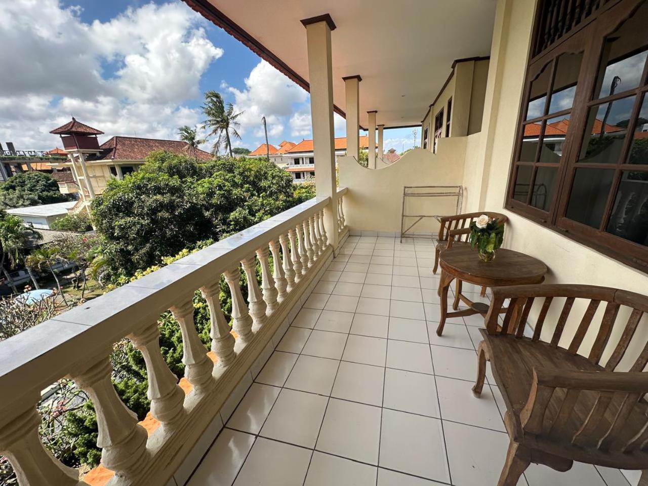 New Mekar Jaya Hotel Legian Extérieur photo